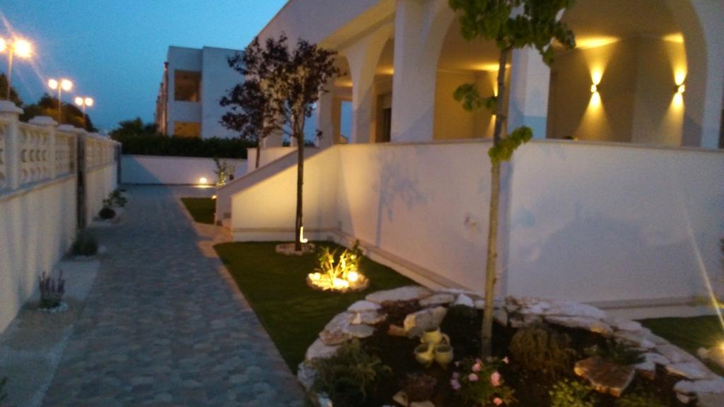 Villa Buenavista Торре-Санта-Сабіна Екстер'єр фото
